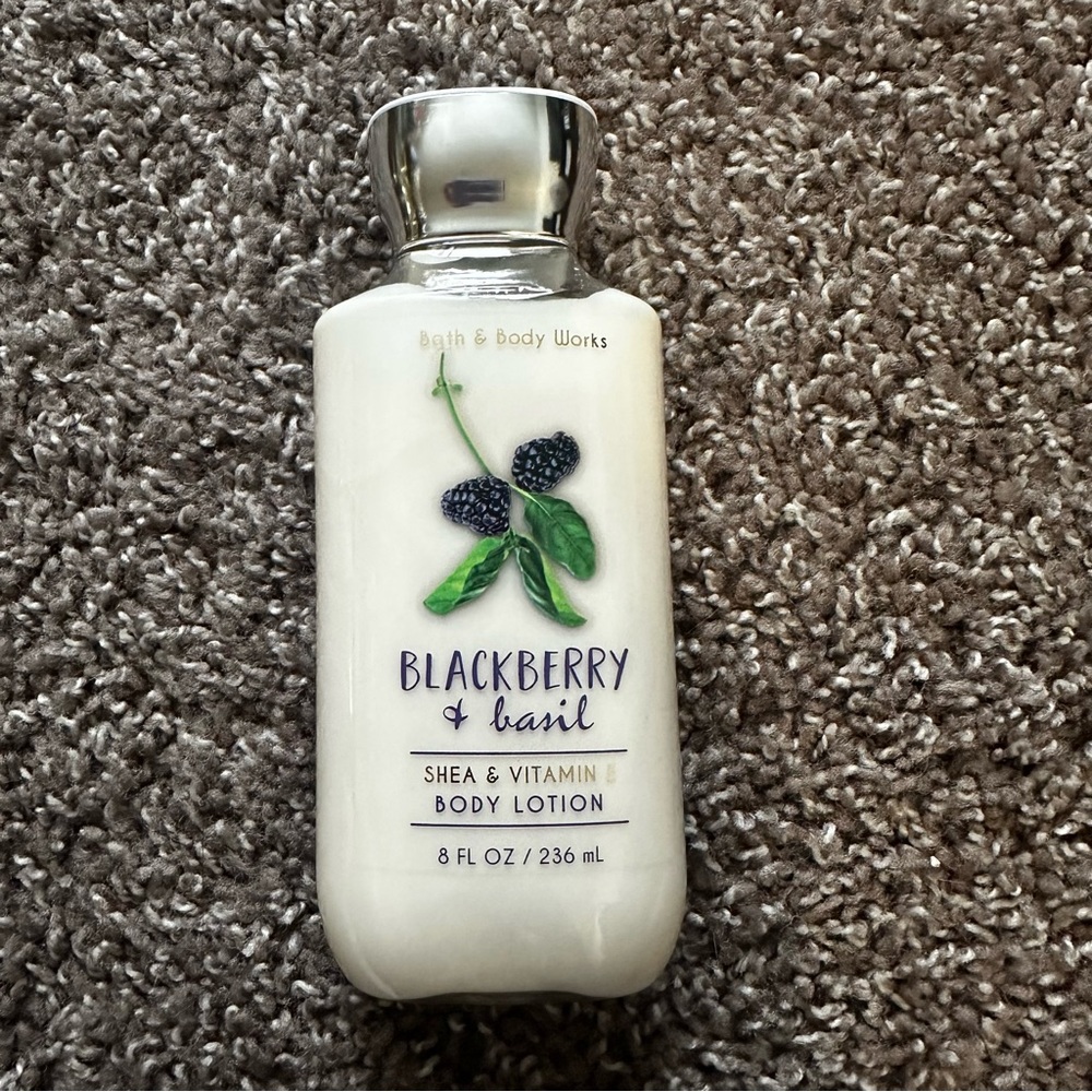 Bath & Body Works Blackberry & Basil Body Lotion 8 fl oz (Discontinued)